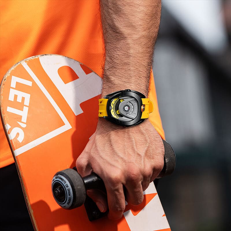 Reactor Series Automatic Watch: Durable Carbon Fiber & Stainless Steel, Interchangeable Strap