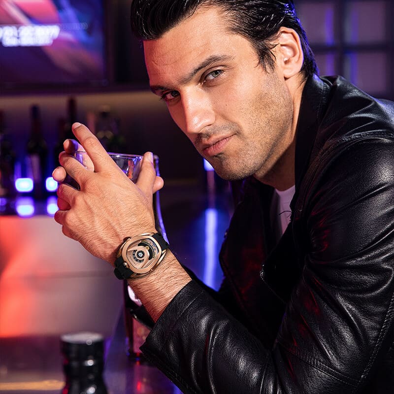 Reactor Series Automatic Watch: Durable Carbon Fiber & Stainless Steel, Interchangeable Strap